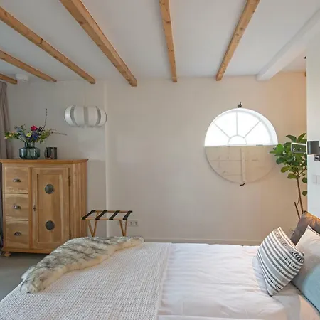 Haarlemenmeer Apartman *